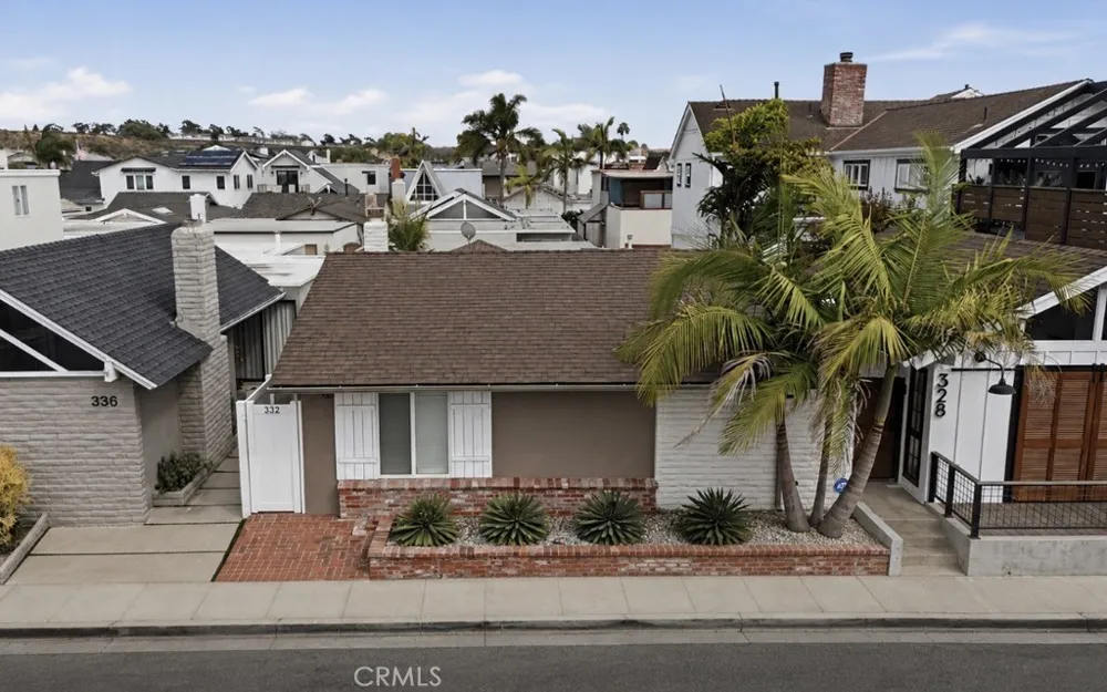 332 Lugonia Street Newport Beach, CA 92663