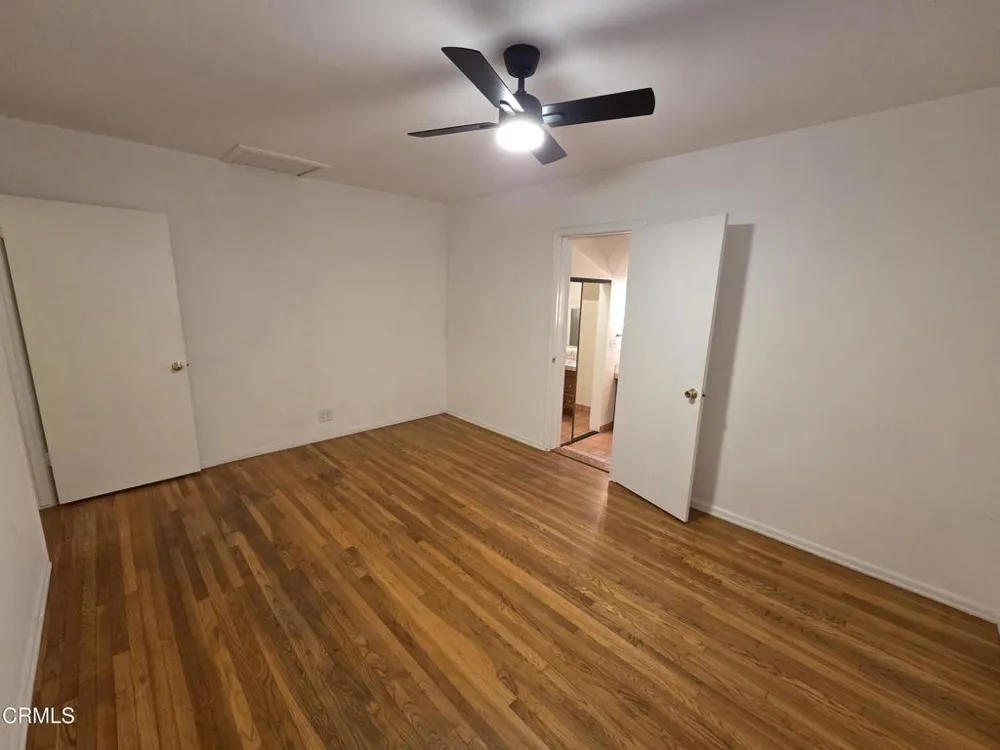 4861 Del Monte Road La Canada Flintridge, CA 91011