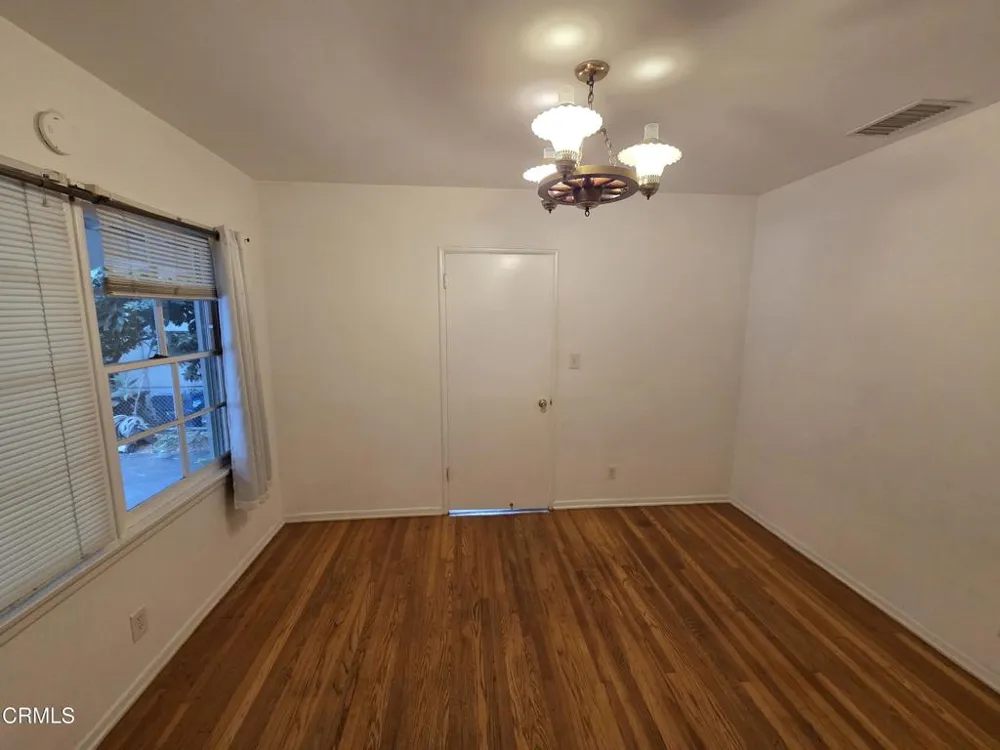 4861 Del Monte Road La Canada Flintridge, CA 91011
