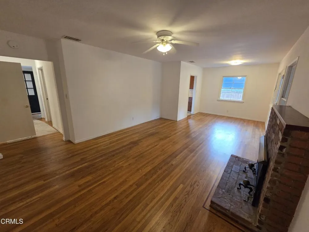4861 Del Monte Road La Canada Flintridge, CA 91011