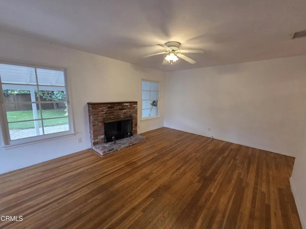 4861 Del Monte Road La Canada Flintridge, CA 91011