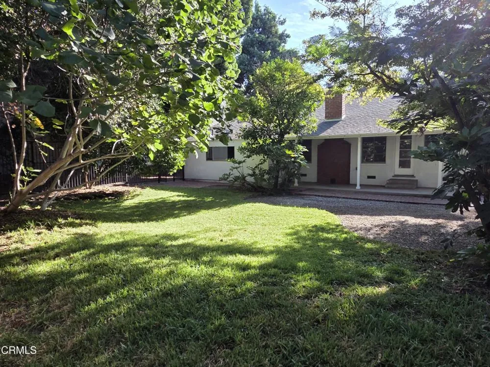 4861 Del Monte Road La Canada Flintridge, CA 91011