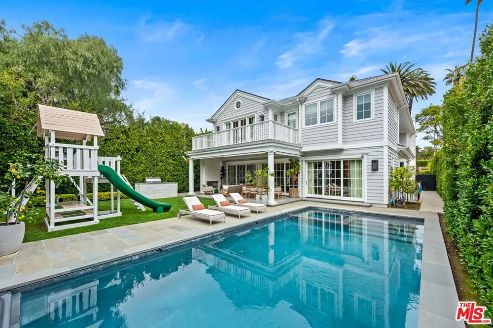 210 21st Street Santa Monica, CA 90402