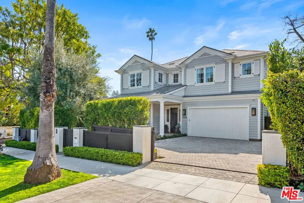 210 21st Street Santa Monica, CA 90402