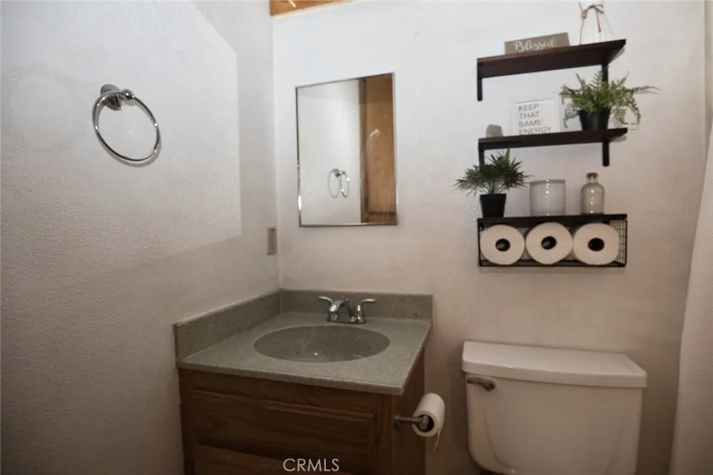 9415 Gordon Springs Drive Cobb, CA 95426