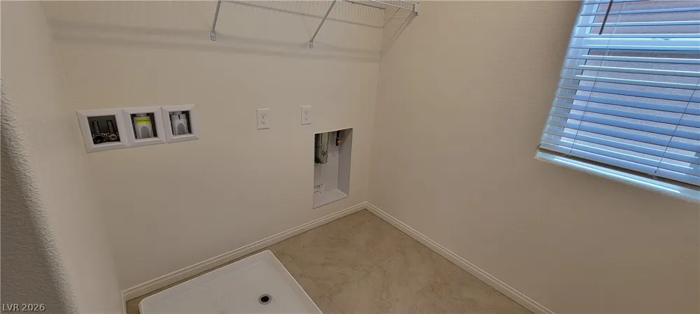 7375 Davenbury Street Las Vegas, NV 89113