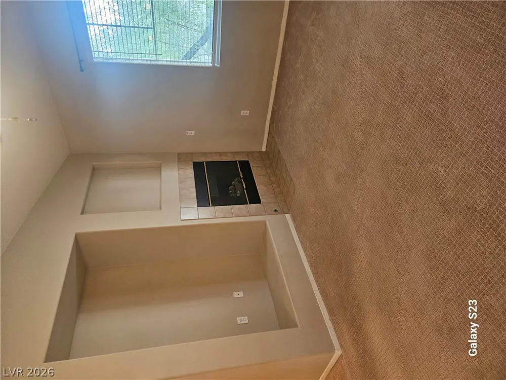 904 Domnus Lane #201 Las Vegas, NV 89144