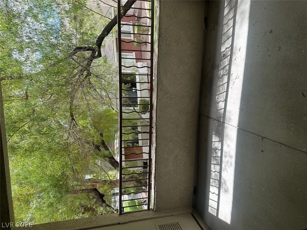 904 Domnus Lane #201 Las Vegas, NV 89144