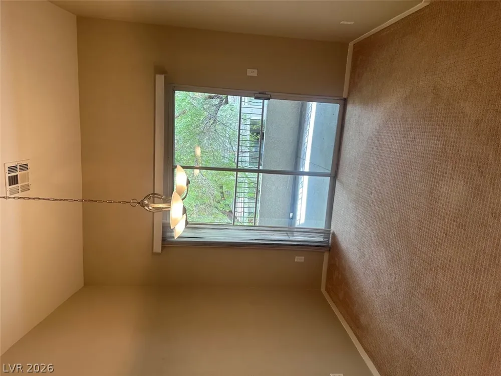 904 Domnus Lane #201 Las Vegas, NV 89144