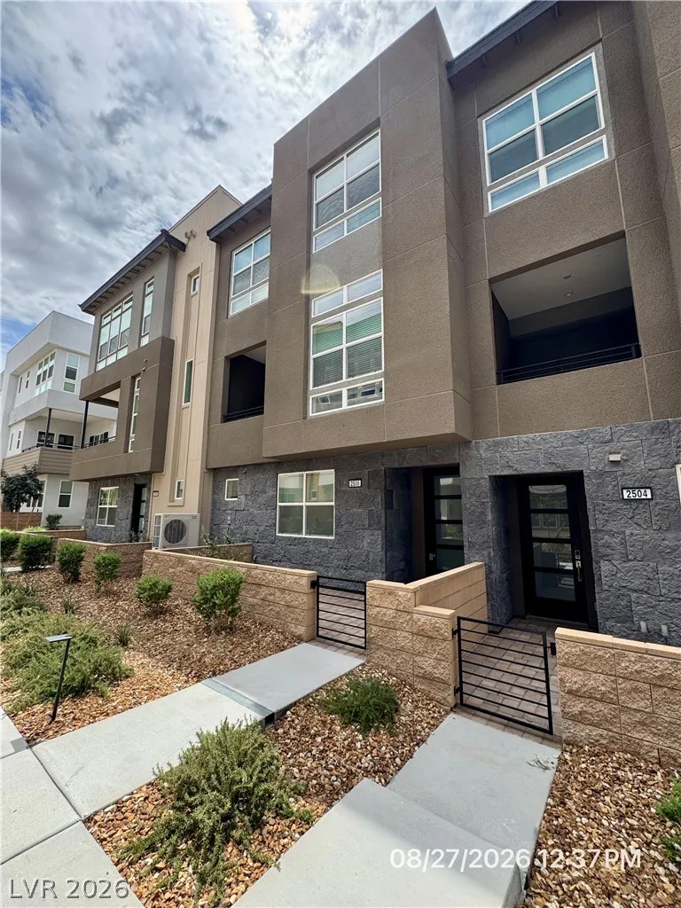 2506 Silent View Avenue Henderson, NV 89044