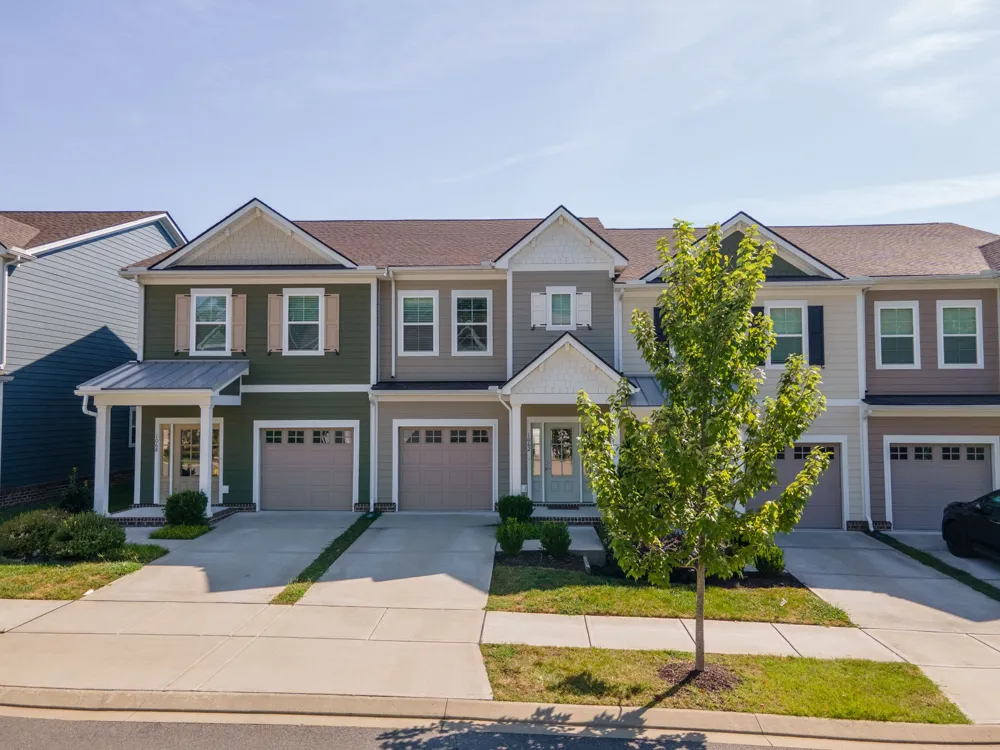 1062 Sweetleaf Dr Franklin, TN 37064