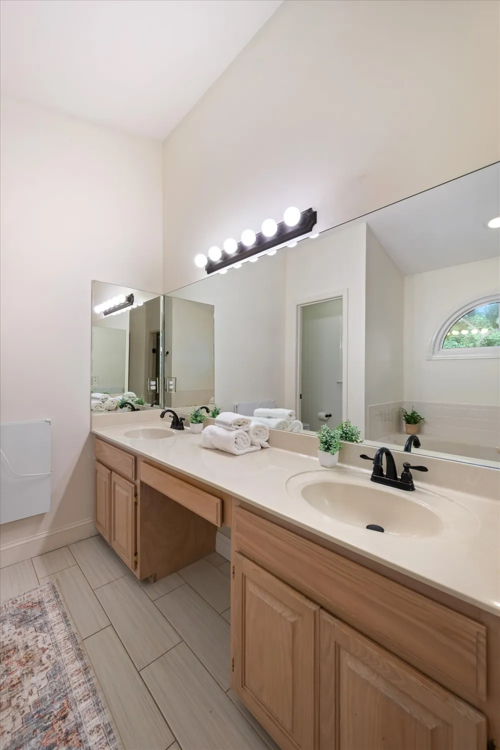300 Gainsway Ct Franklin, TN 37069