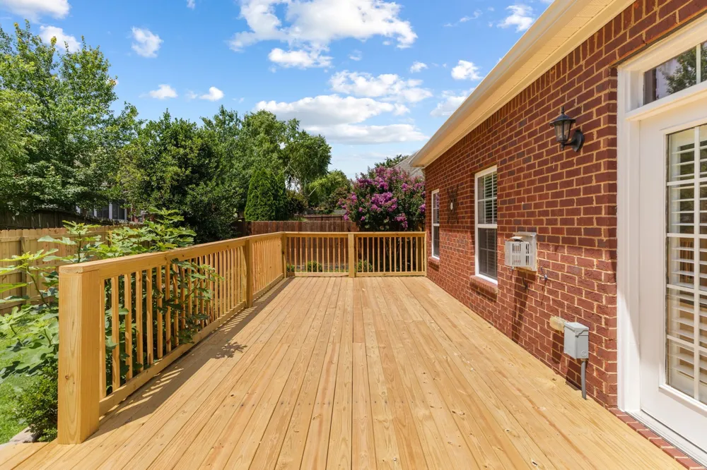 1077 Nealcrest Cir Spring Hill, TN 37174