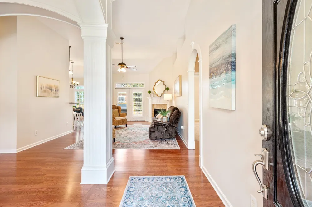 1077 Nealcrest Cir Spring Hill, TN 37174