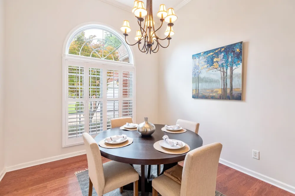 1077 Nealcrest Cir Spring Hill, TN 37174