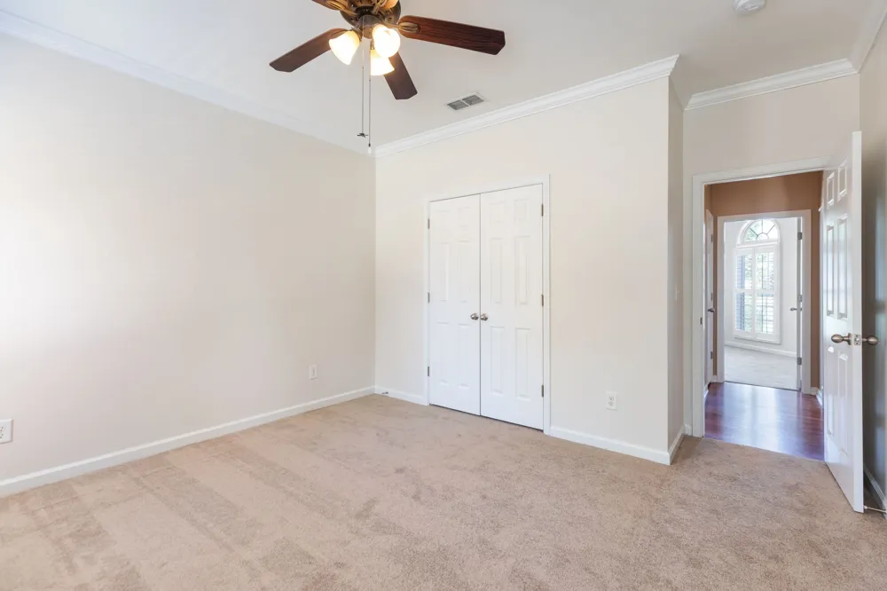 1077 Nealcrest Cir Spring Hill, TN 37174