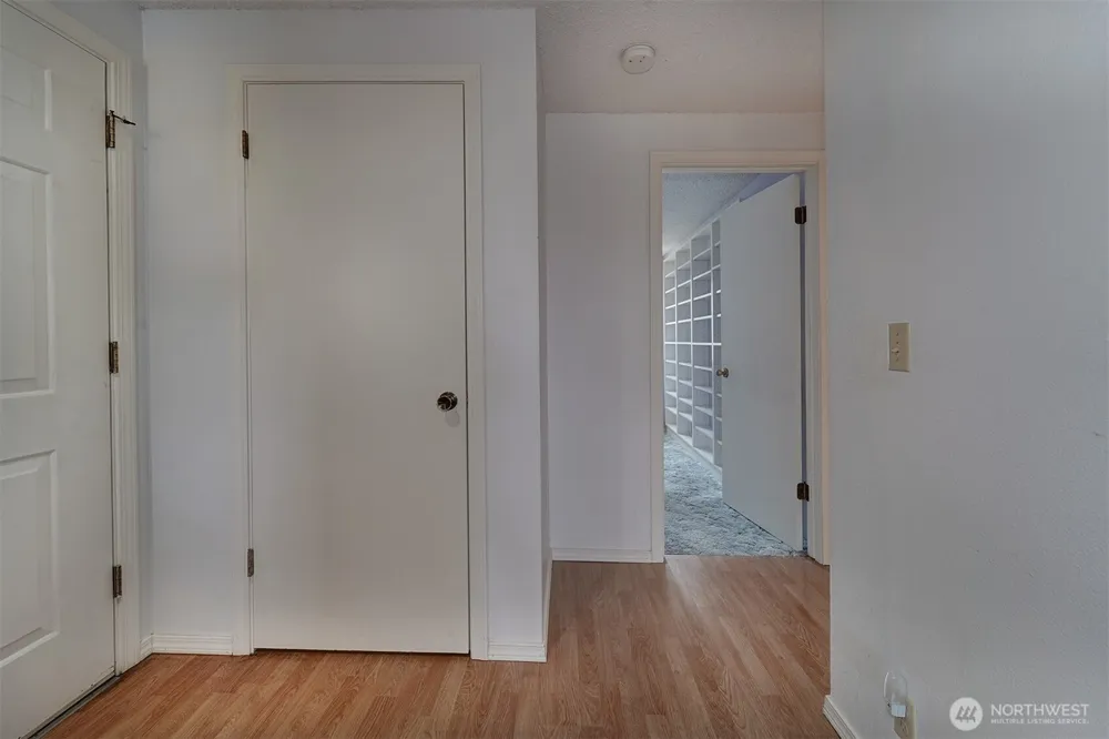 20198 Viking Crest Loop NE #8-201 Poulsbo, WA 98370