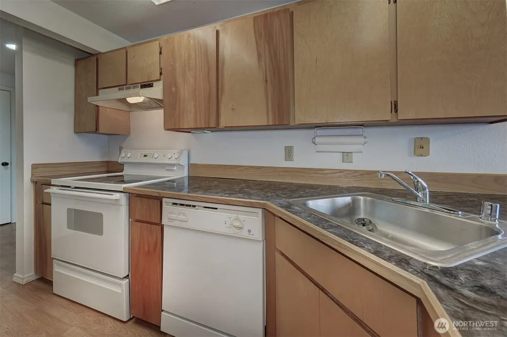 20198 Viking Crest Loop NE #8-201 Poulsbo, WA 98370