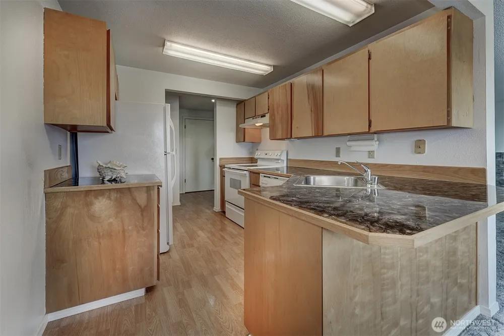 20198 Viking Crest Loop NE #8-201 Poulsbo, WA 98370