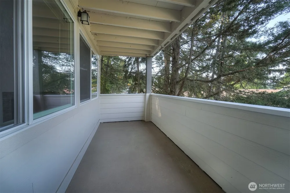 20198 Viking Crest Loop NE #8-201 Poulsbo, WA 98370