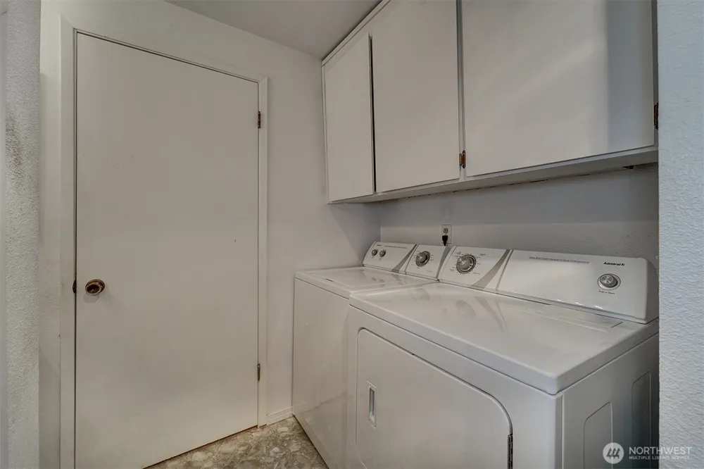 20198 Viking Crest Loop NE #8-201 Poulsbo, WA 98370