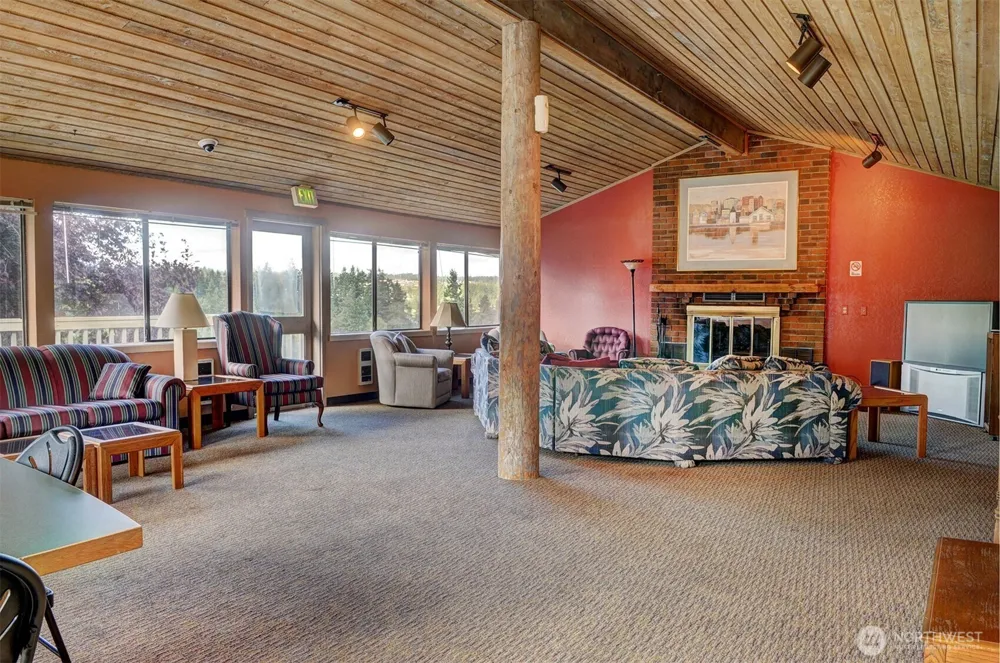 20198 Viking Crest Loop NE #8-201 Poulsbo, WA 98370
