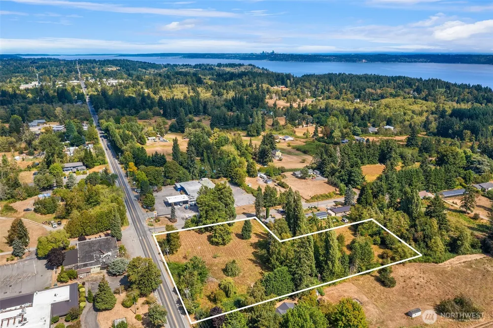19200 Vashon Highway SW Vashon, WA 98070