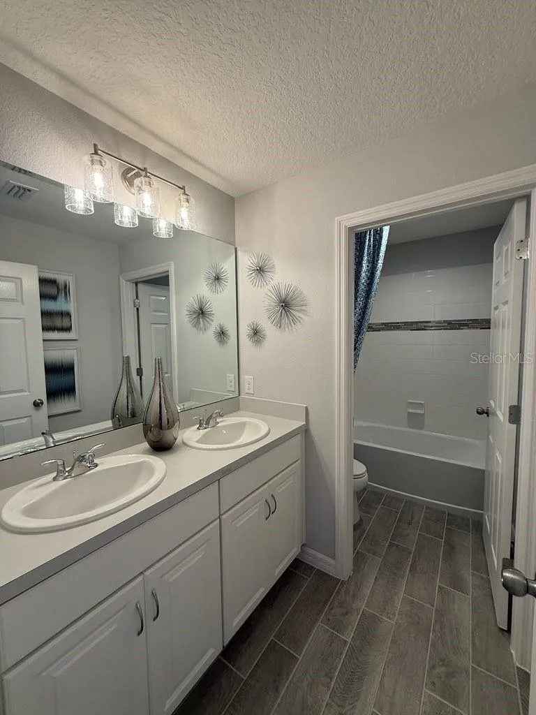 309 PRESERVE POINTE BOULEVARD Davenport, FL 33837