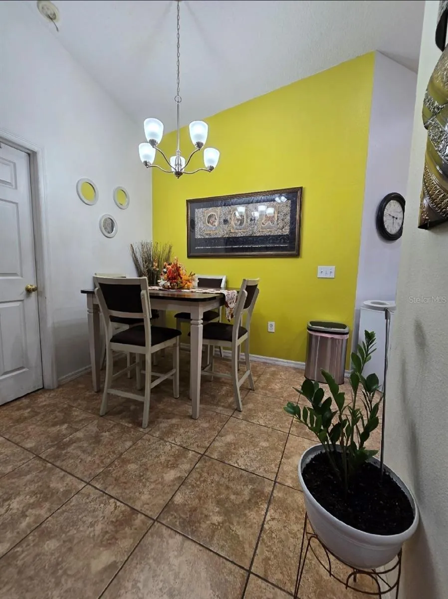 14926 LAURIE LANE Tampa, FL 33613