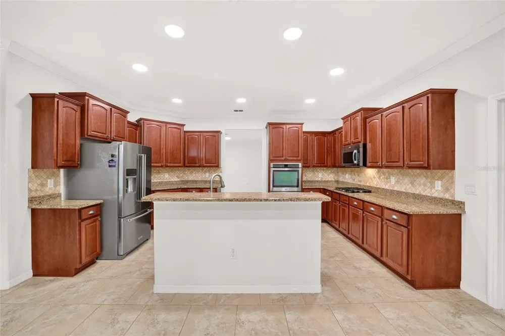 8815 SW 83RD COURT ROAD ocala, FL 34481