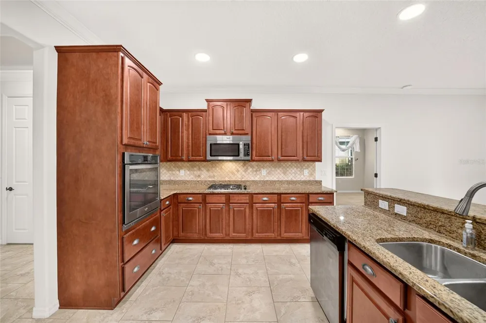 8815 SW 83RD COURT ROAD ocala, FL 34481