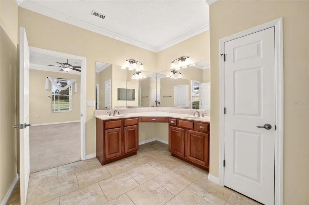 8815 SW 83RD COURT ROAD ocala, FL 34481