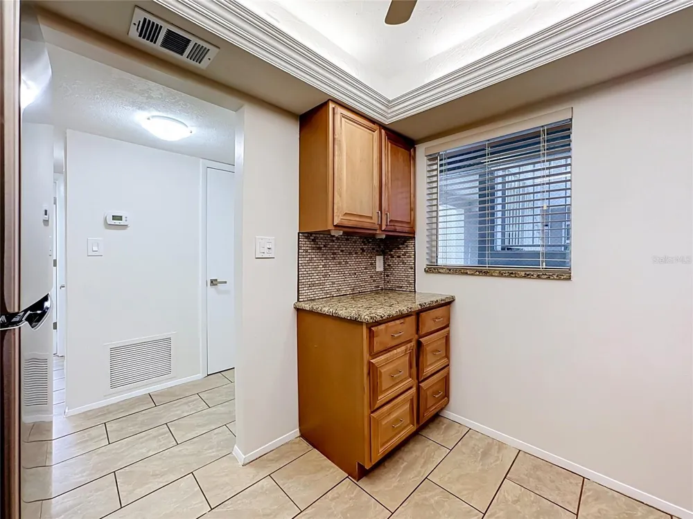 1520 GLEN OAKS DRIVE E #248 Sarasota, FL 34232