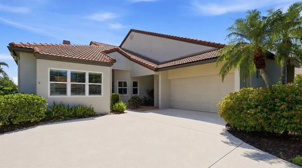 7765 CALLE FACIL Sarasota, FL 34238