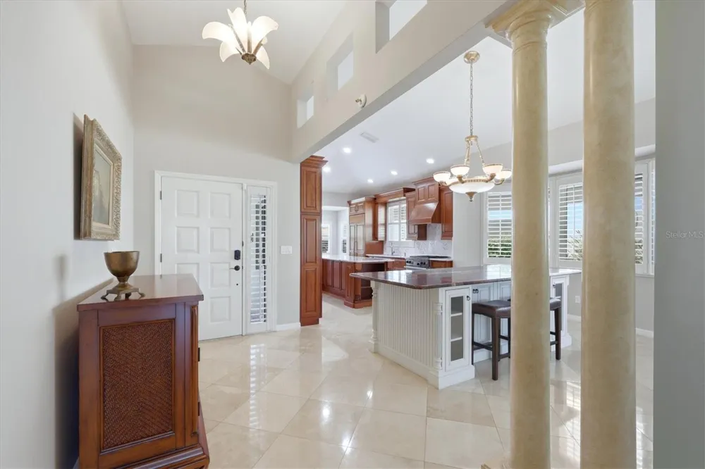 7765 CALLE FACIL Sarasota, FL 34238