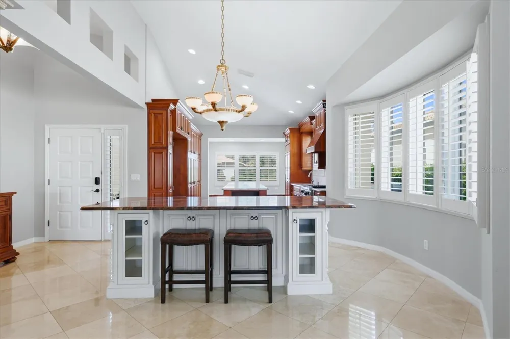 7765 CALLE FACIL Sarasota, FL 34238