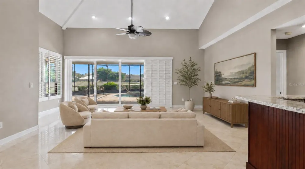 7765 CALLE FACIL Sarasota, FL 34238