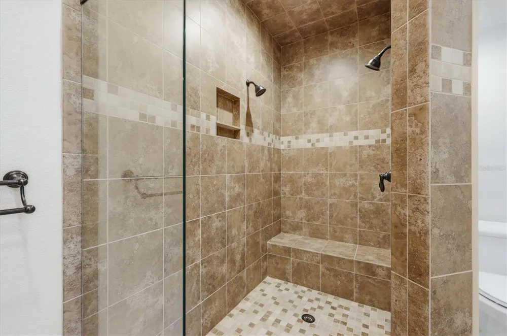7765 CALLE FACIL Sarasota, FL 34238