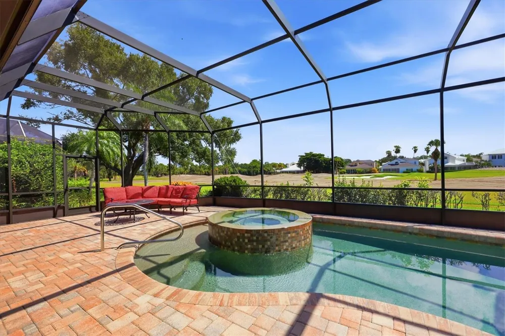 7765 CALLE FACIL Sarasota, FL 34238
