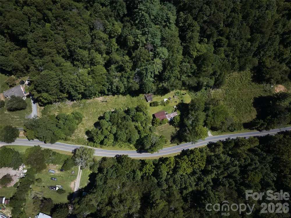 414 Brendle Road Bryson City, NC 28713