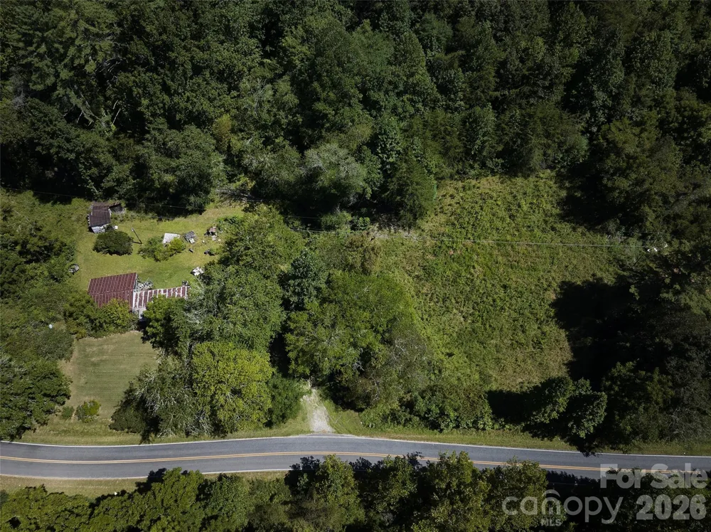 414 Brendle Road Bryson City, NC 28713