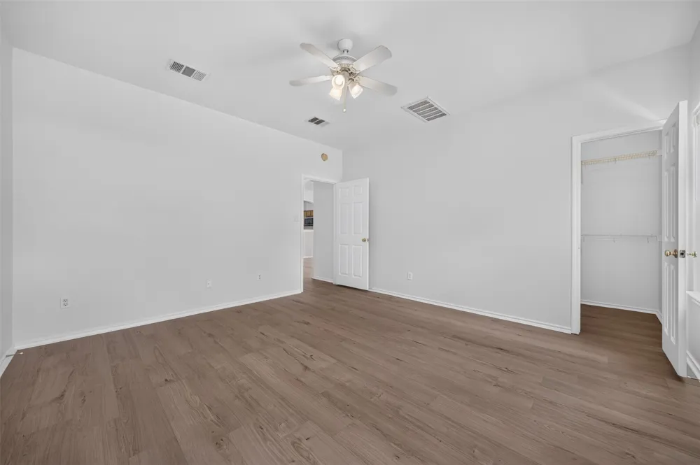 11500 Lapoynor Street Manor, TX 78653