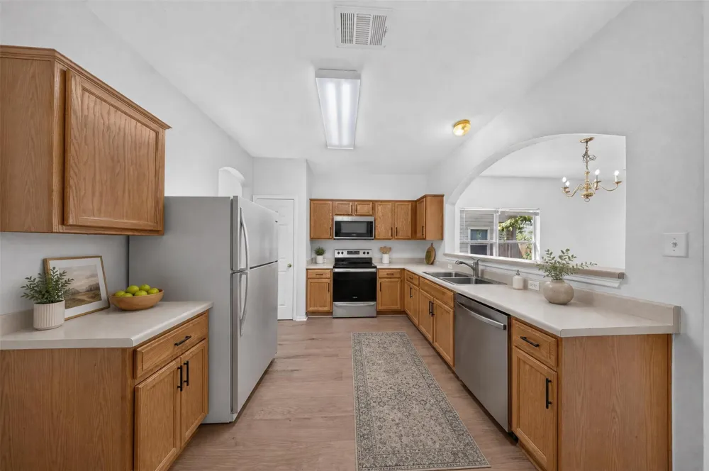 11500 Lapoynor Street Manor, TX 78653