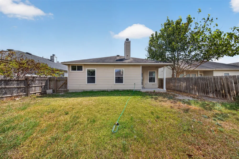 11500 Lapoynor Street Manor, TX 78653