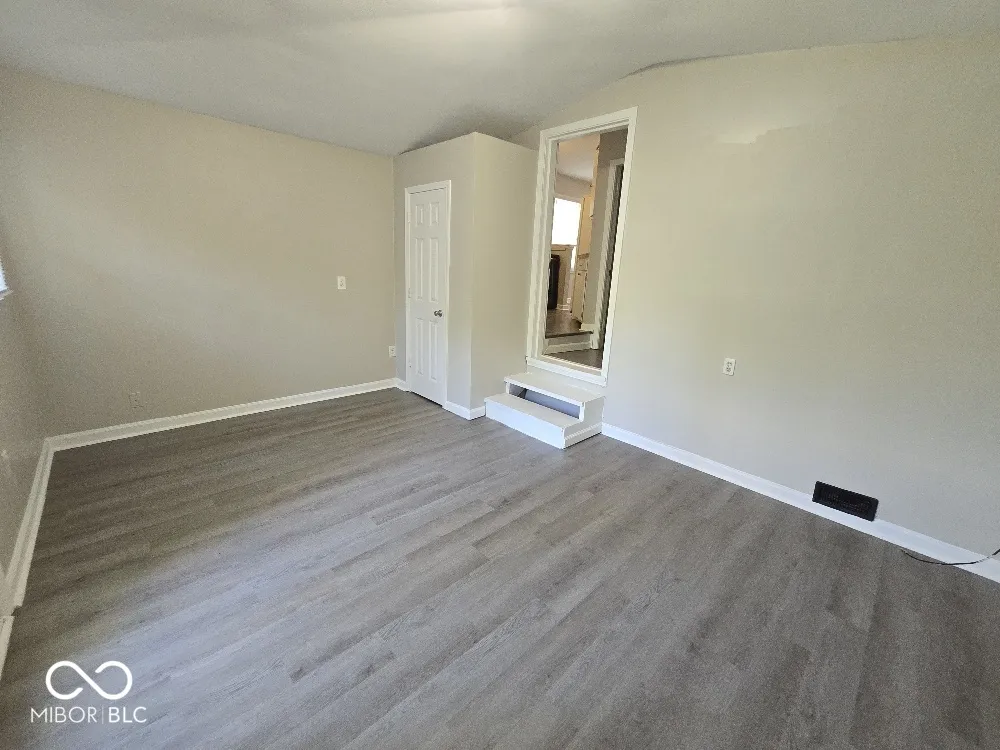 4646 Farrington Avenue Indianapolis, IN 46201