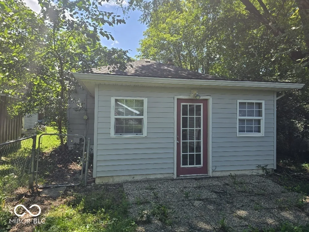 4646 Farrington Avenue Indianapolis, IN 46201