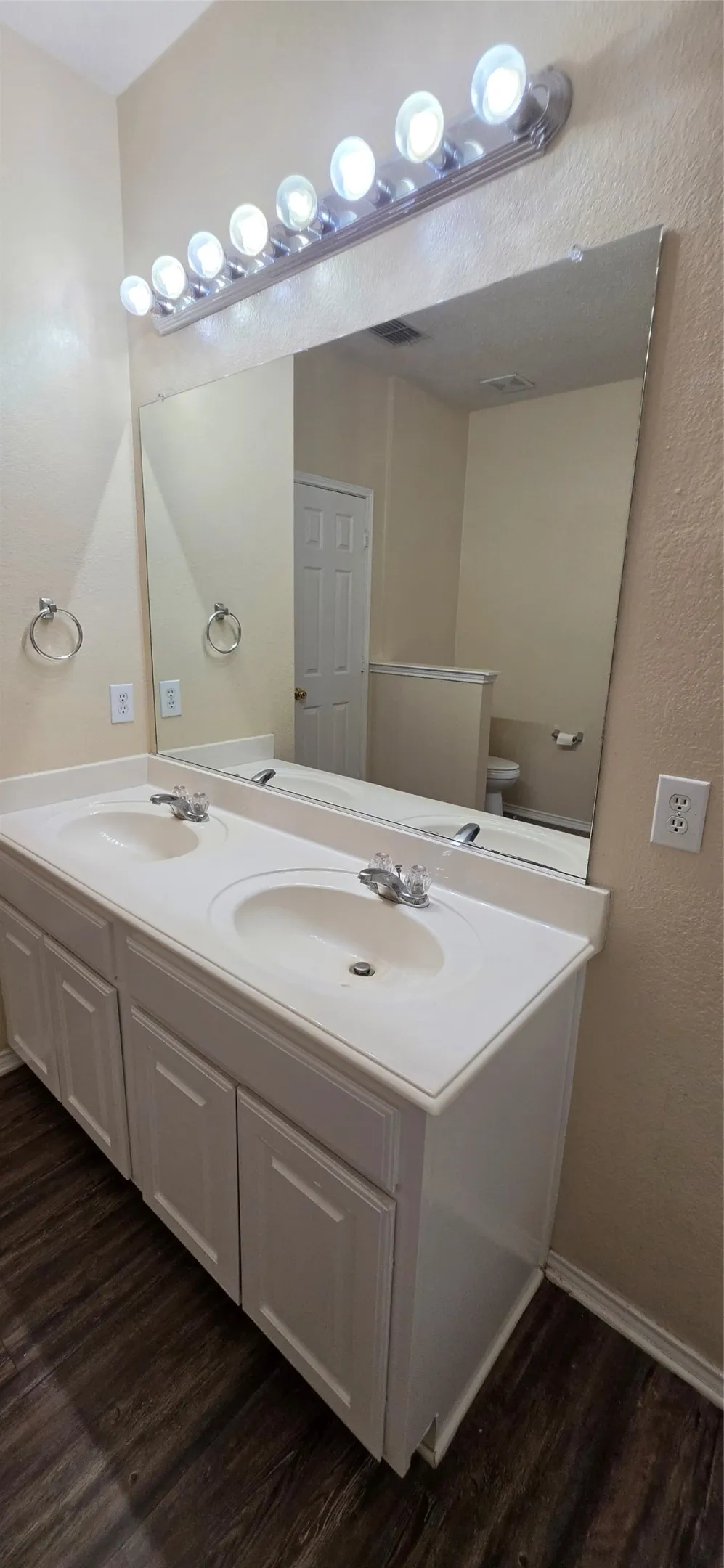 2820 Deer Ridge Drive Rockwall, TX 75032