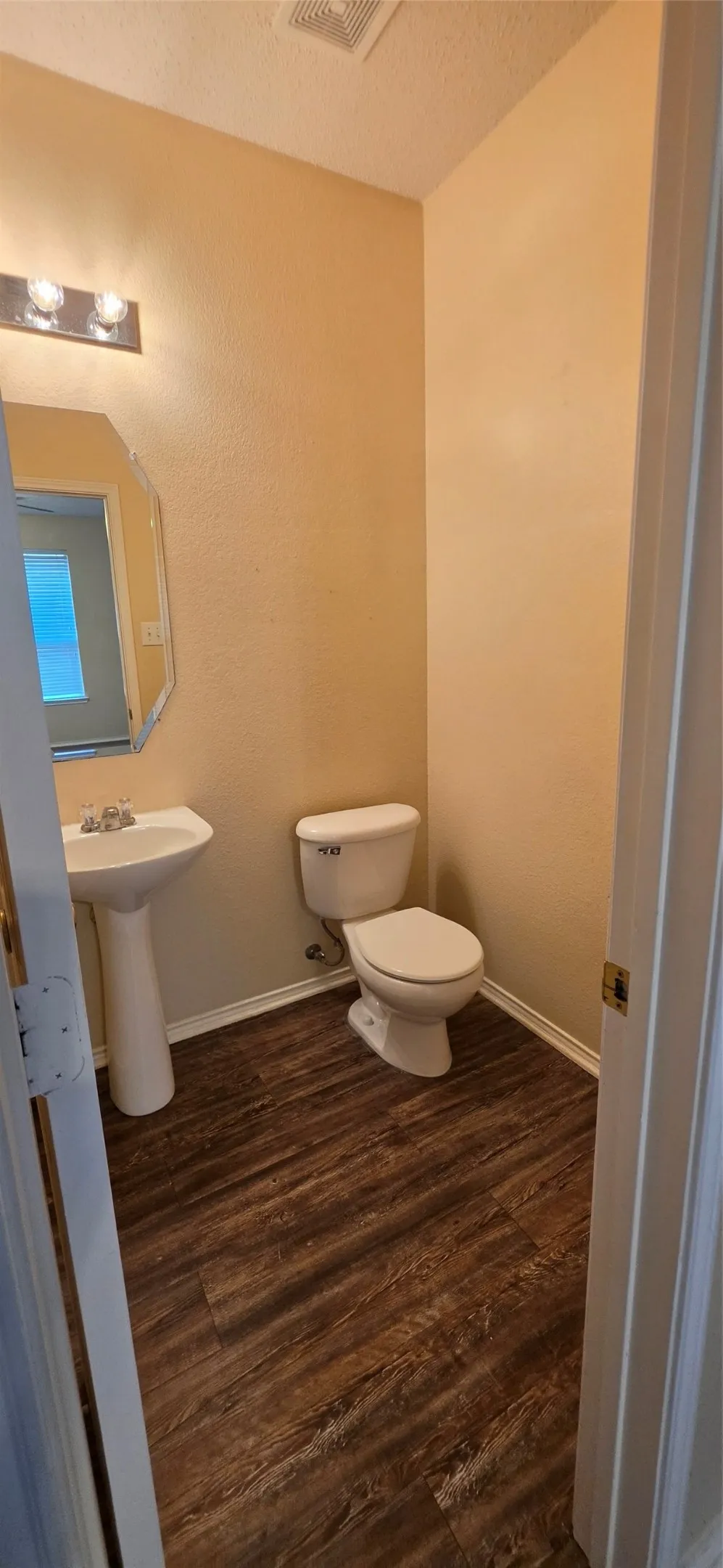 2820 Deer Ridge Drive Rockwall, TX 75032
