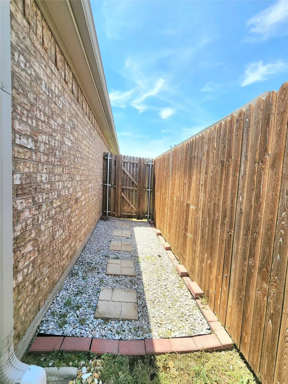 2126 Clarion Drive Forney, TX 75126