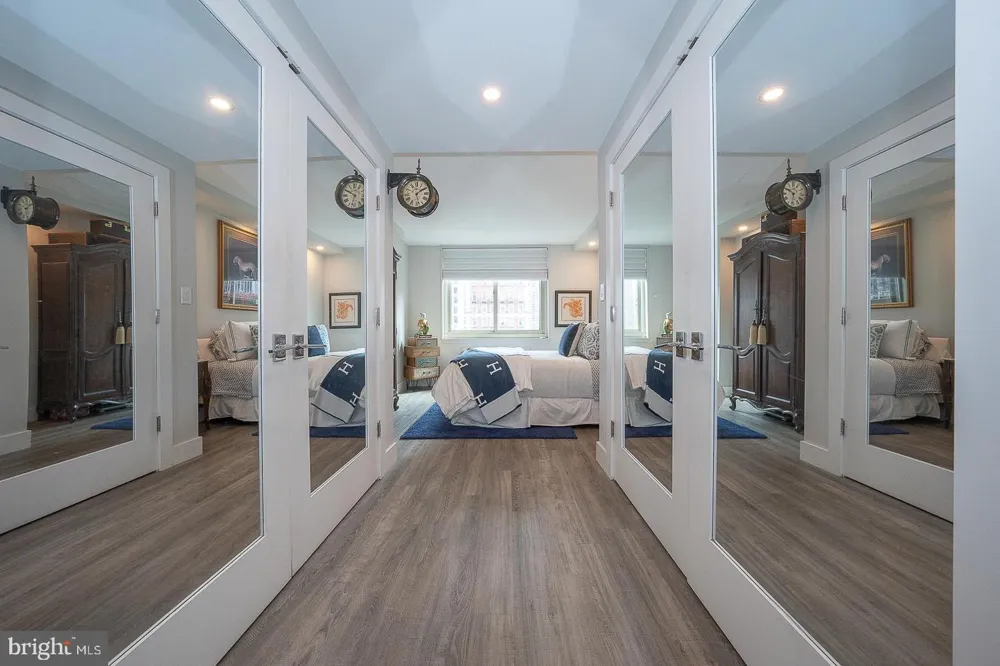 1919 CHESTNUT STREET #714 Philadelphia, PA 19103